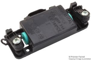 THB110C6B-F - HYLEC - THB110C6B-F - Panel Mount Barrier Terminal Block, Black, With Double Cable Clamp, 1 Row, 3 Ways, 8 AWG, 24 A