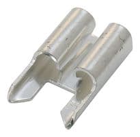 01000057Z - LITTELFUSE - 01000057Z - Fuseholder, Automotive Blade, 1 Fuse, 15 A, 125 VAC, 125 VDC, Through Hole