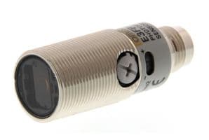 E3FB-BP21 - OMRON INDUSTRIAL AUTOMATION - E3FB-BP21 - Photoelectric Sensor, 500 mm, PNP Open Collector, 100 mA, 10 VDC to 30 VDC