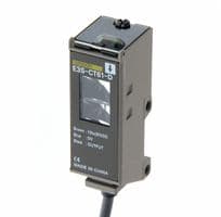 E3S-CT61-D 5M - OMRON INDUSTRIAL AUTOMATION - E3S-CT61-D 5M - Photoelectric Sensor, 30 m, NPN / PNP, 100 mA Output, 10 VDC to 30 VDC