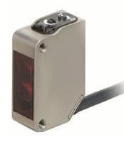 E3ZM-R61 2M - OMRON INDUSTRIAL AUTOMATION - E3ZM-R61 2M - Photoelectric Sensor, NPN Open Collector, 4 m, 100 mA, 10 V to 30 V
