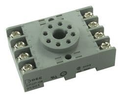 SR2P-06 - IDEC - SR2P-06 - Relay Socket, DIN Rail, Screw, 8 Pins, 10 A, 300 V, RR Series