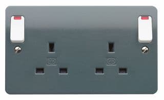 K2476GRA - HONEYWELL - K2476GRA - 2 Gang 13A DP Switched Plug Socket, Grey with White Outboard Rockers