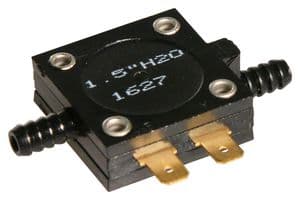 PSF100A-1.5 - MULTICOMP PRO - PSF100A-1.5 - Pressure Switch, Dual Radial Barbed, 0.054 psi, SPST-NO, 30 V