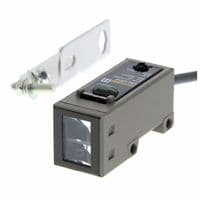 E3S-CD11 2M - OMRON INDUSTRIAL AUTOMATION - E3S-CD11 2M - Photoelectric Sensor, 700 mm, NPN / PNP, 100 mA Output, 10 VDC to 30 VDC
