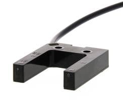 E3Z-G61 2M - OMRON INDUSTRIAL AUTOMATION - E3Z-G61 2M - Photoelectric Sensor, 25 mm, NPN Open Collector, 100 mA Output, 12 VDC to 24 VDC
